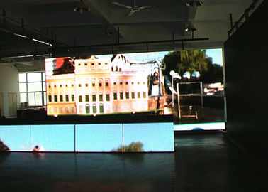 China Pantalla video montada en la pared de la pared de P10 LED, pantallas al aire libre grandes de la pantalla LED proveedor